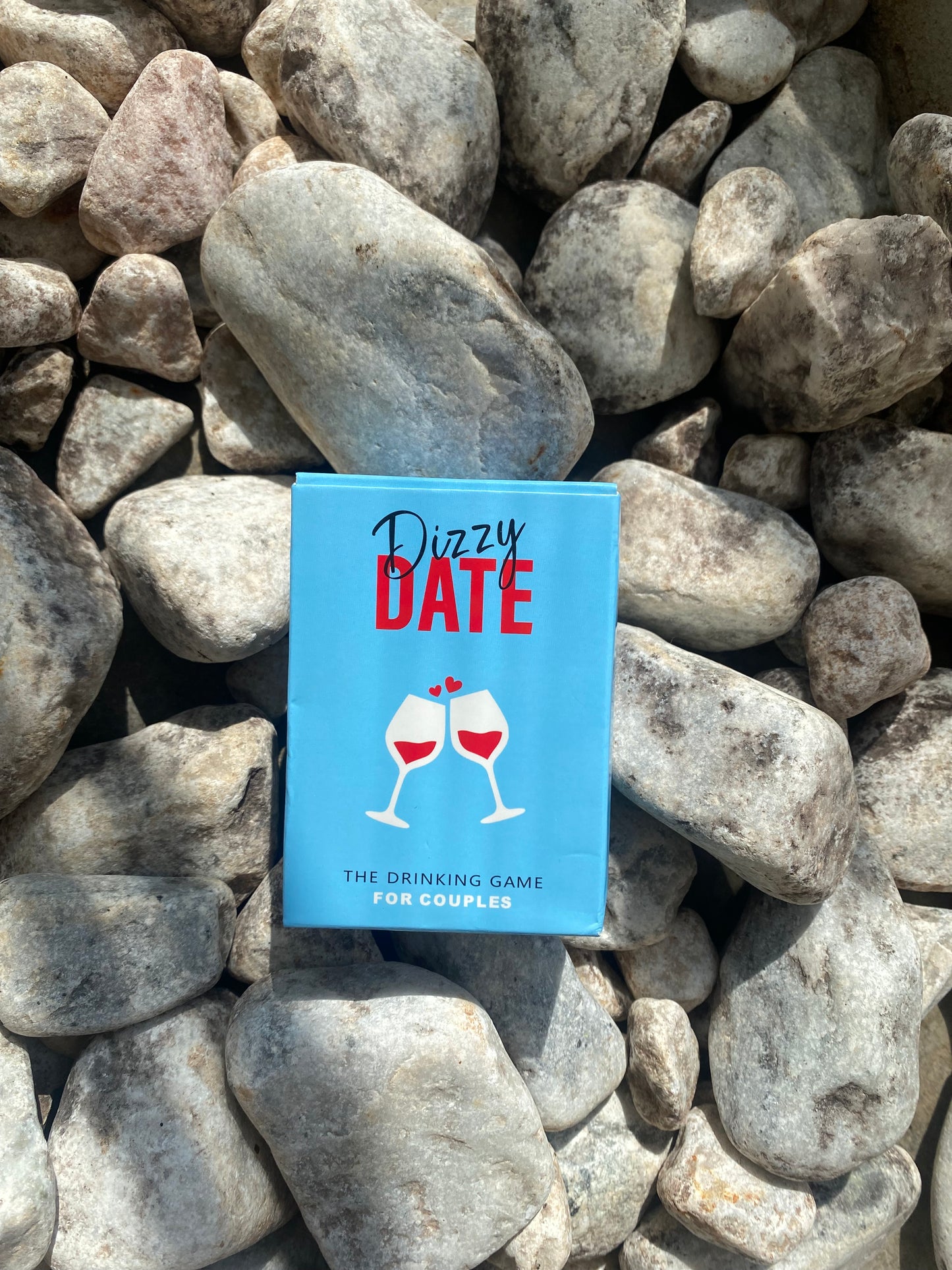 Dizzy date - couple card game